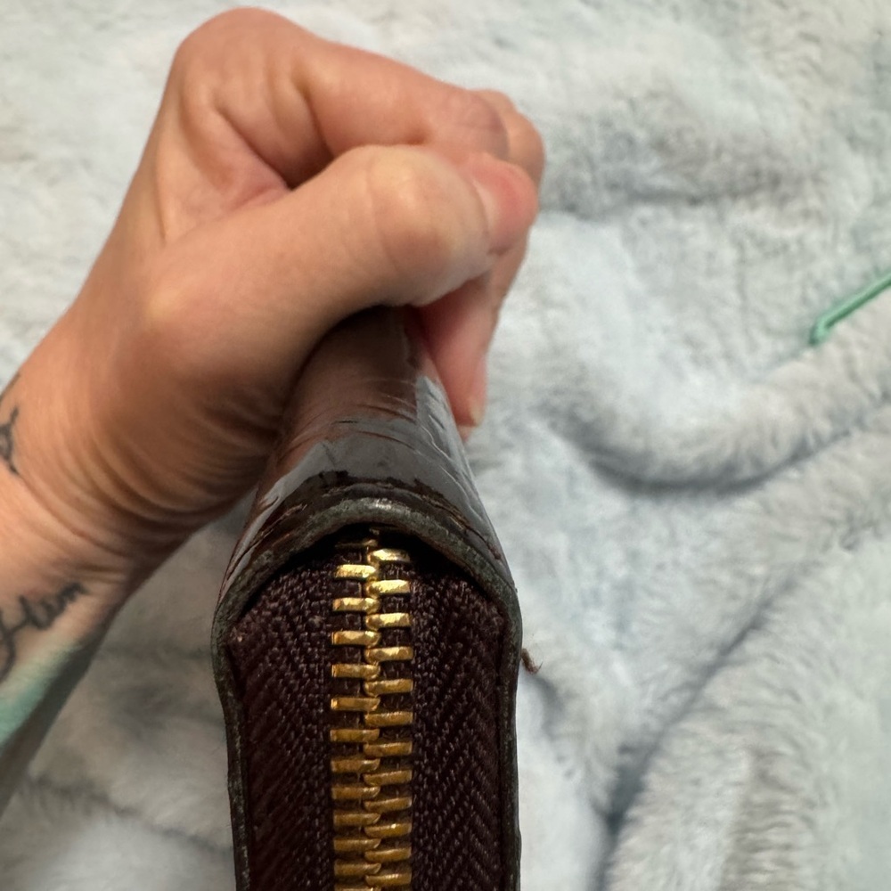 Louis Vuitton Dark burgundy - Picture 14 of 16